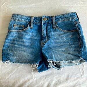 Cute cut off shorts by Universal Thread sz 0/25 R Distressed denim